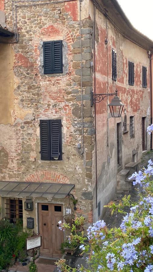 Residenza Buggiano Antica B&B - Charme Apartment In Tuscany Borgo a Buggiano Buitenkant foto