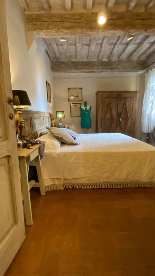 Residenza Buggiano Antica B&B - Charme Apartment In Tuscany Borgo a Buggiano Buitenkant foto
