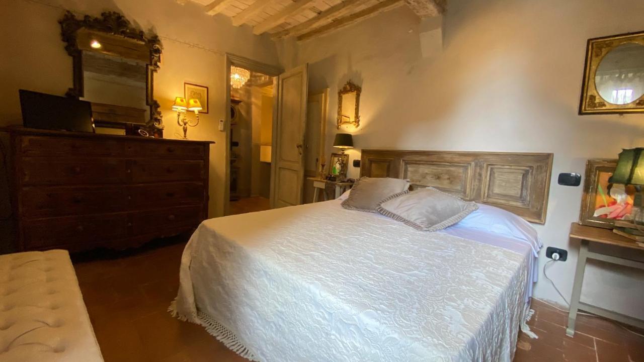 Residenza Buggiano Antica B&B - Charme Apartment In Tuscany Borgo a Buggiano Buitenkant foto